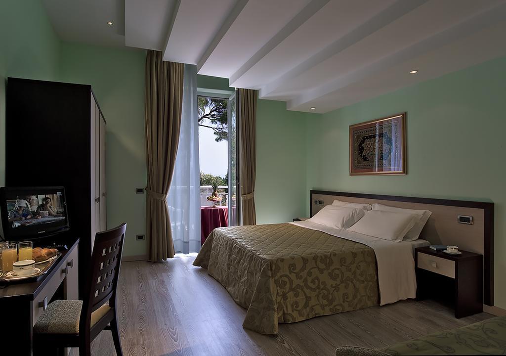 Hotel Regina Palace Terme Ischia Pokój zdjęcie
